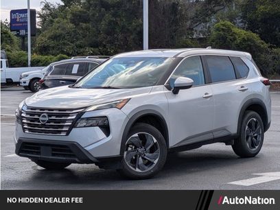 Used 2025 Nissan Rogue SV