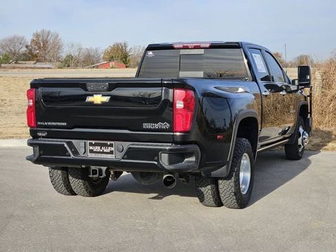 Used 2022 Chevrolet Silverado 3500 High Country image 7