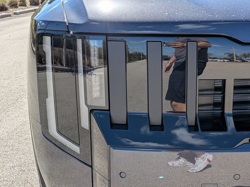 New 2027 Kia Telluride EX FWD image 10
