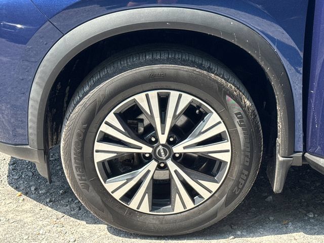 Used 2023 Nissan Rogue SV AWD/4WD image 22