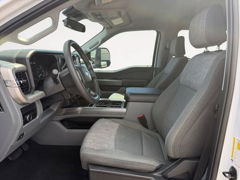 Certified 2023 Ford F250 XLT w/ FX4 Off-Road Package AWD/4WD image 9