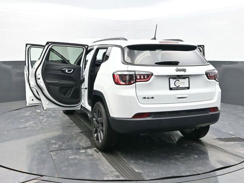New 2026 Jeep Compass Latitude image 65