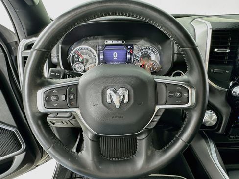 Used 2023 RAM 1500 Laramie AWD/4WD image 11