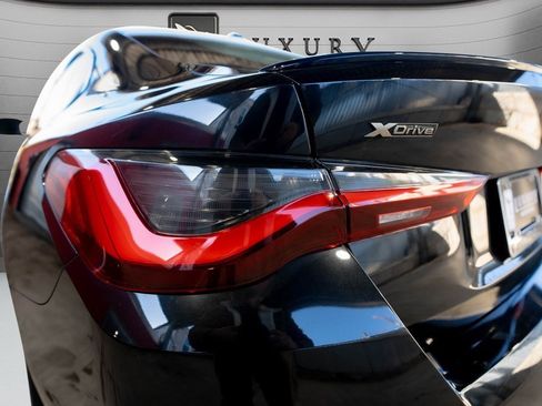 Used 2024 BMW M440i xDrive Gran Coupe w/ Shadowloine Package image 10