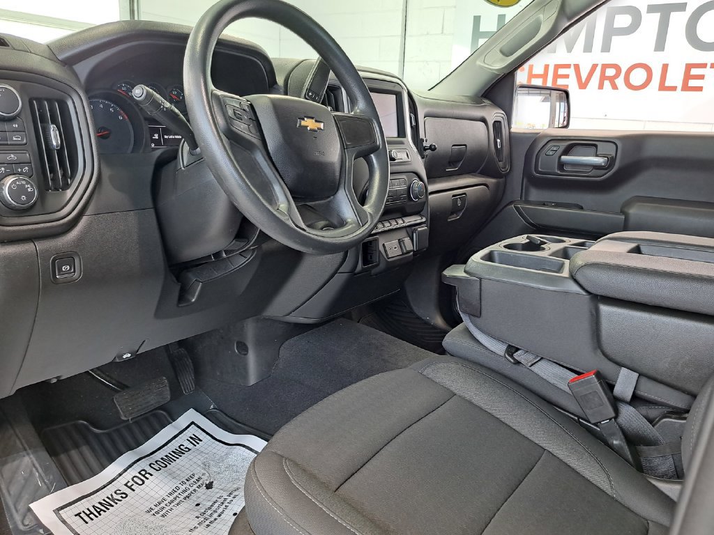 Used 2022 Chevrolet Silverado 1500 Custom AWD/4WD image 8