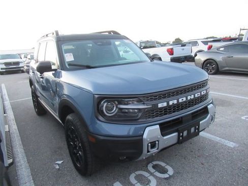 Used 2025 Ford Bronco Sport Badlands AWD/4WD image 1