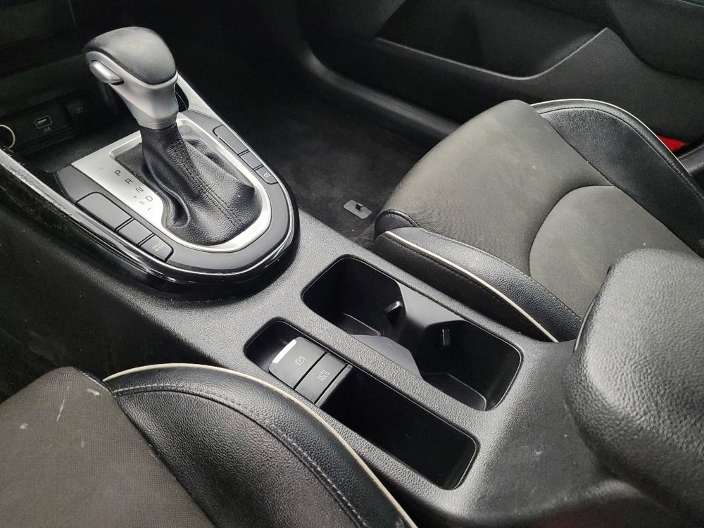 Used 2022 Kia Forte GT-Line w/ GT-Line Premium Package FWD image 26