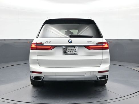 Used 2021 BMW X7 xDrive40i w/ Premium Package AWD/4WD image 6