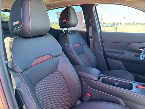 New 2026 Nissan Kicks SR w/ SR Premium Package image 22
