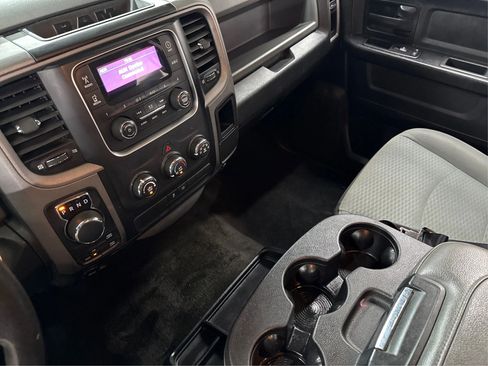 Used 2015 RAM 1500 Express AWD/4WD image 27