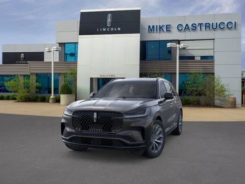 New 2026 Lincoln Aviator AWD image 2