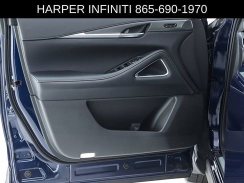 Certified 2026 INFINITI QX60 Luxe w/ Cargo Package AWD/4WD image 19