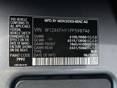 Used 2023 Mercedes-Benz Sprinter 2500 image 50