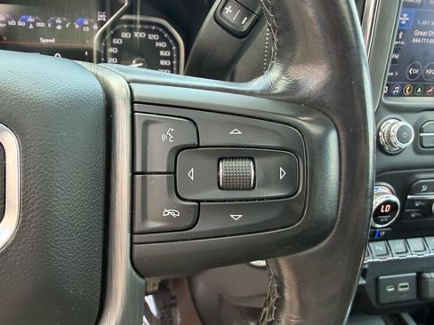 Used 2022 GMC Sierra 3500 Denali w/ Denali Ultimate Package AWD/4WD image 34