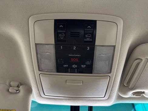 Used 2010 Lexus GX 460 AWD/4WD image 27