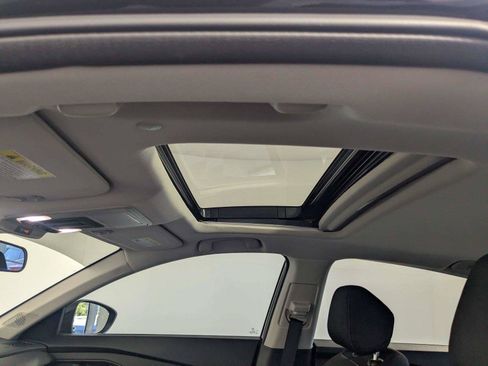 Used 2023 Honda Accord EX image 12