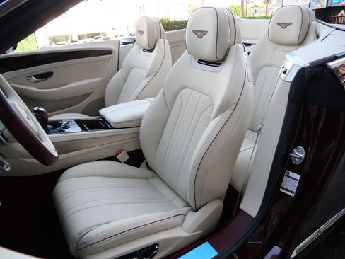 New 2026 Bentley Continental GTC AWD/4WD image 19
