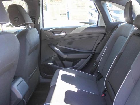 Used 2025 Volkswagen Jetta Sport image 19