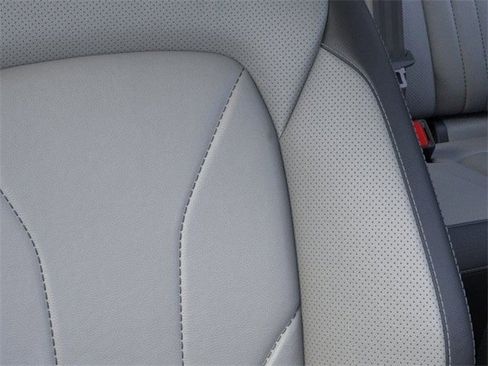 New 2025 Ford Escape SE w/ PHEV Premium Package image 16