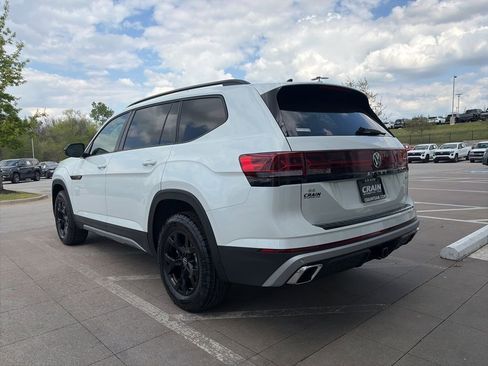 New 2026 Volkswagen Atlas Peak Edition AWD/4WD image 5