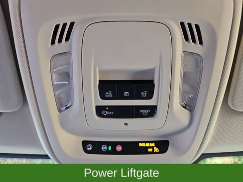 Used 2023 Buick Envision Essence w/ Sport Touring Package AWD/4WD image 20