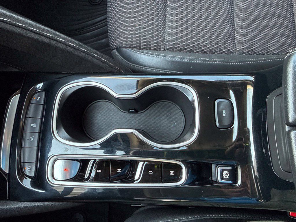 Used 2021 Buick Envision Preferred FWD image 17