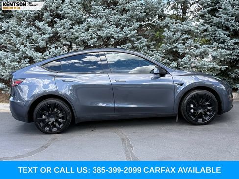 Used 2023 Tesla Model Y Long Range AWD/4WD image 10