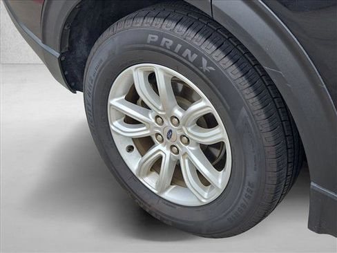 Used 2021 Ford Explorer 2WD image 15