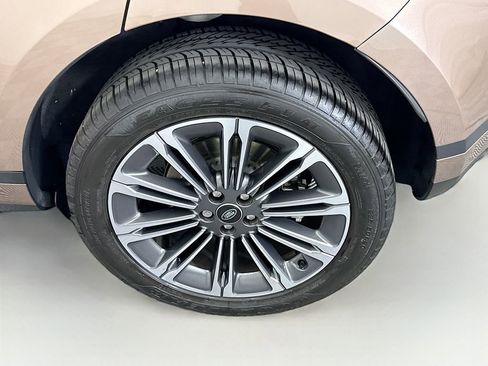 Certified 2025 Land Rover Range Rover Evoque S image 30