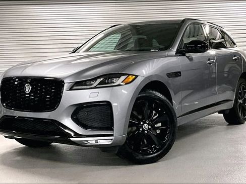 New 2026 Jaguar F-PACE R-Dynamic S image 1