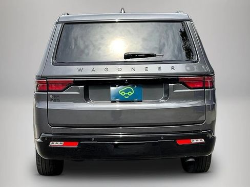 Used 2025 Jeep Wagoneer Series II w/ Convenience Group I AWD/4WD image 5