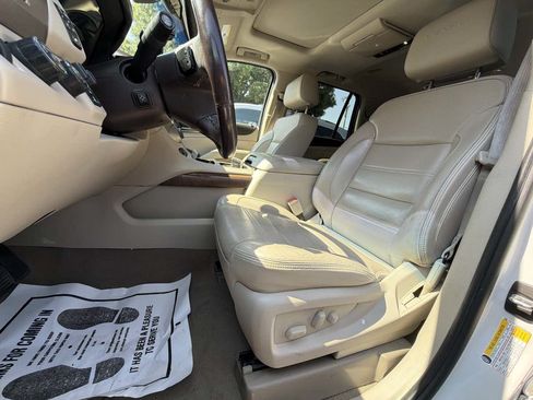 Used 2019 GMC Yukon Denali w/ Denali Ultimate Package AWD/4WD image 6