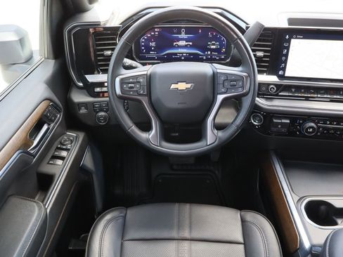 Certified 2024 Chevrolet Silverado 2500 High Country w/ Technology Package AWD/4WD image 24