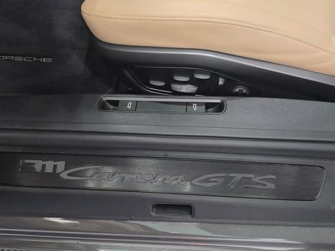 Certified 2024 Porsche 911 Carrera GTS image 35