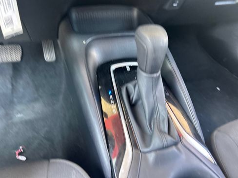 Used 2025 Toyota Corolla LE FWD image 22