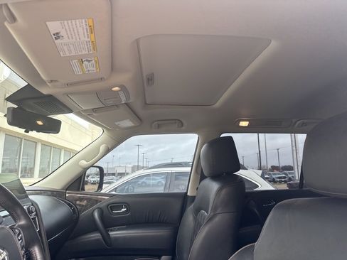 Used 2022 Nissan Armada Platinum w/ Captain's Chairs Package image 10