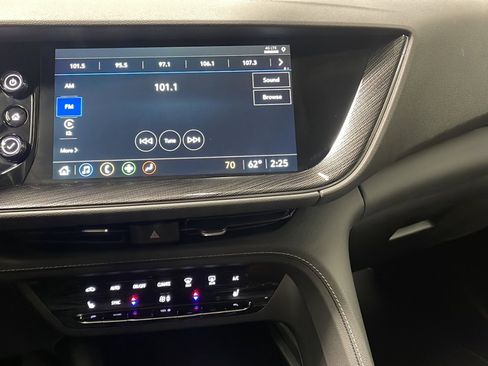Used 2023 Buick Envision Essence AWD/4WD image 8