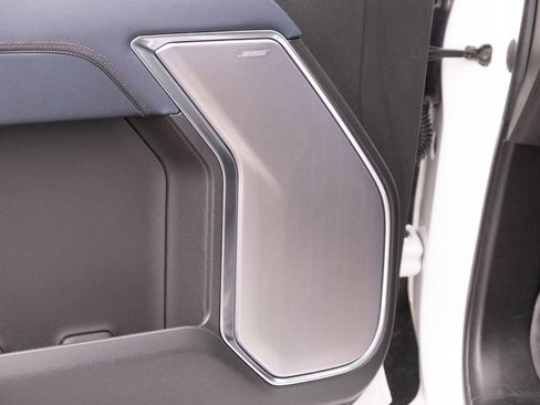 Used 2023 Chevrolet Silverado 1500 High Country w/ Technology Package image 16