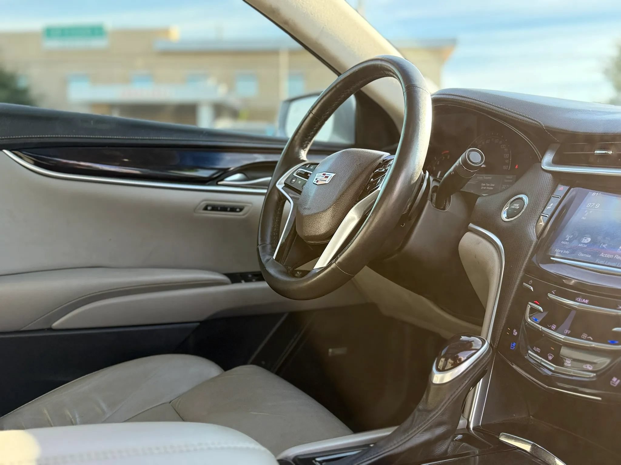 Used 2017 Cadillac XTS Luxury w/ Driver Awareness Package FWD image 22