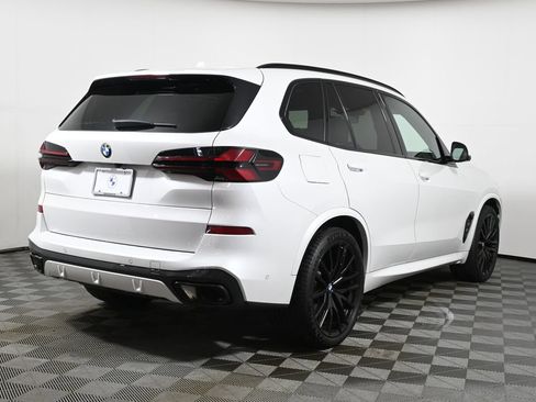Used 2026 BMW X5 xDrive40i w/ Executive Package AWD/4WD image 7