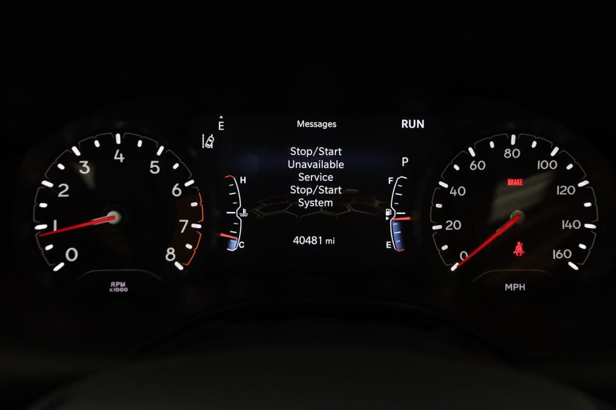 Used 2022 Jeep Compass Latitude w/ Sun and Sound Group AWD/4WD image 16