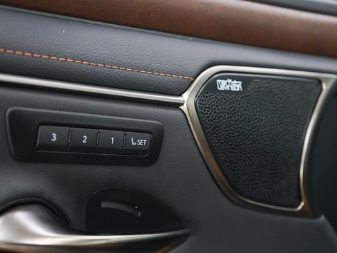Used 2025 Lexus ES 350 w/ Luxury Package FWD image 21