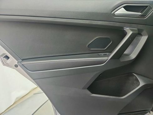 Used 2022 Volkswagen Tiguan S FWD image 20