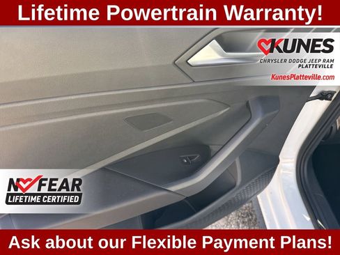 Used 2024 Volkswagen Jetta GLI 40th Anniversary Edition FWD image 34