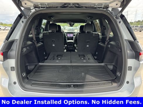 Used 2025 Jeep Grand Cherokee L Limited w/ Black Appearance Package RWD image 26