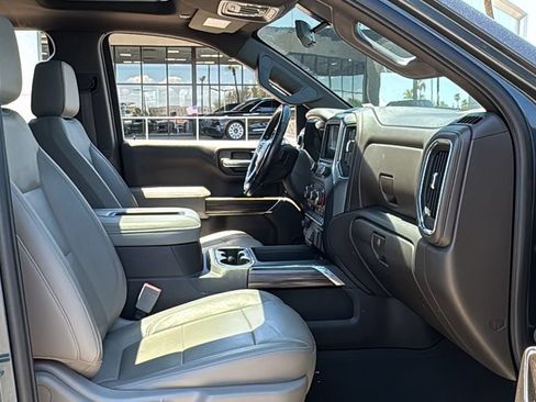 Used 2020 Chevrolet Silverado 1500 LT Trail Boss AWD/4WD image 25