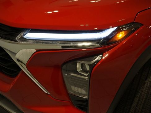 New 2026 Chevrolet Trax LT image 27