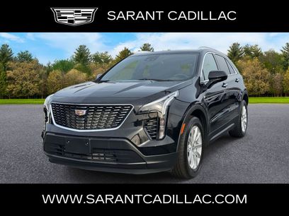 Certified 2022 Cadillac XT4 Luxury w/ Cold Weather Package