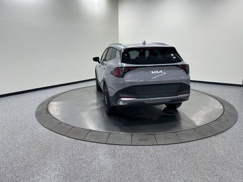 New 2026 Kia Sportage EX image 6