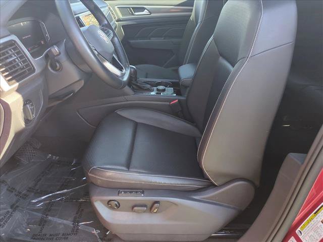 Used 2020 Volkswagen Atlas Cross Sport SEL AWD/4WD image 16